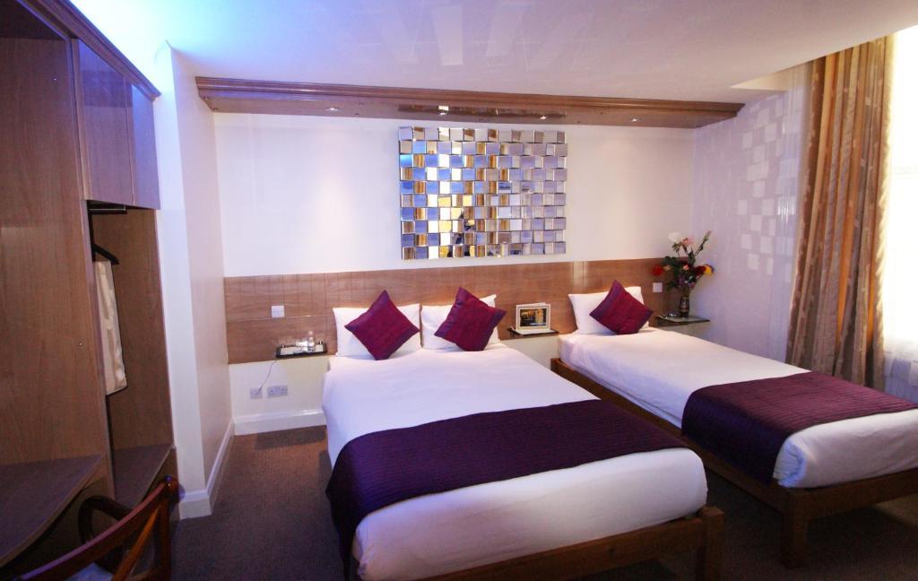 Abbey Court - Hyde Park London