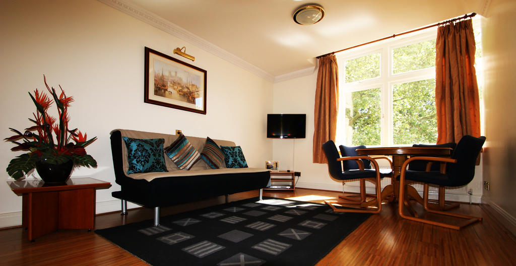 Abbey Court - Hyde Park Hotel