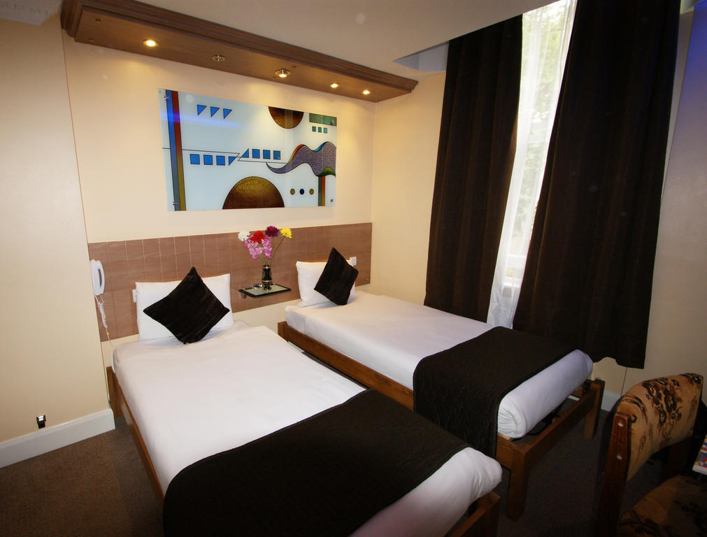 Abbey Court - Hyde Park Hotel