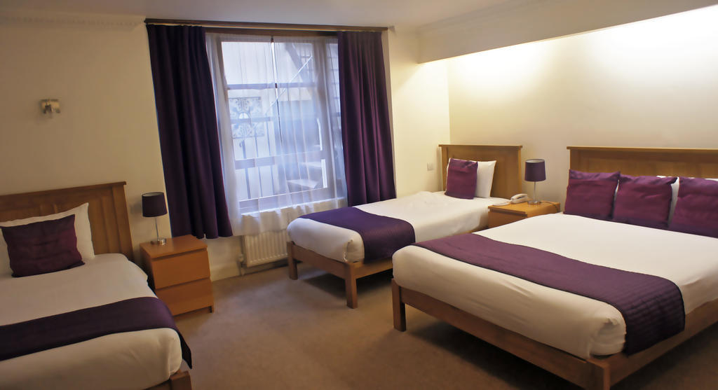 Abbey Court - Hyde Park